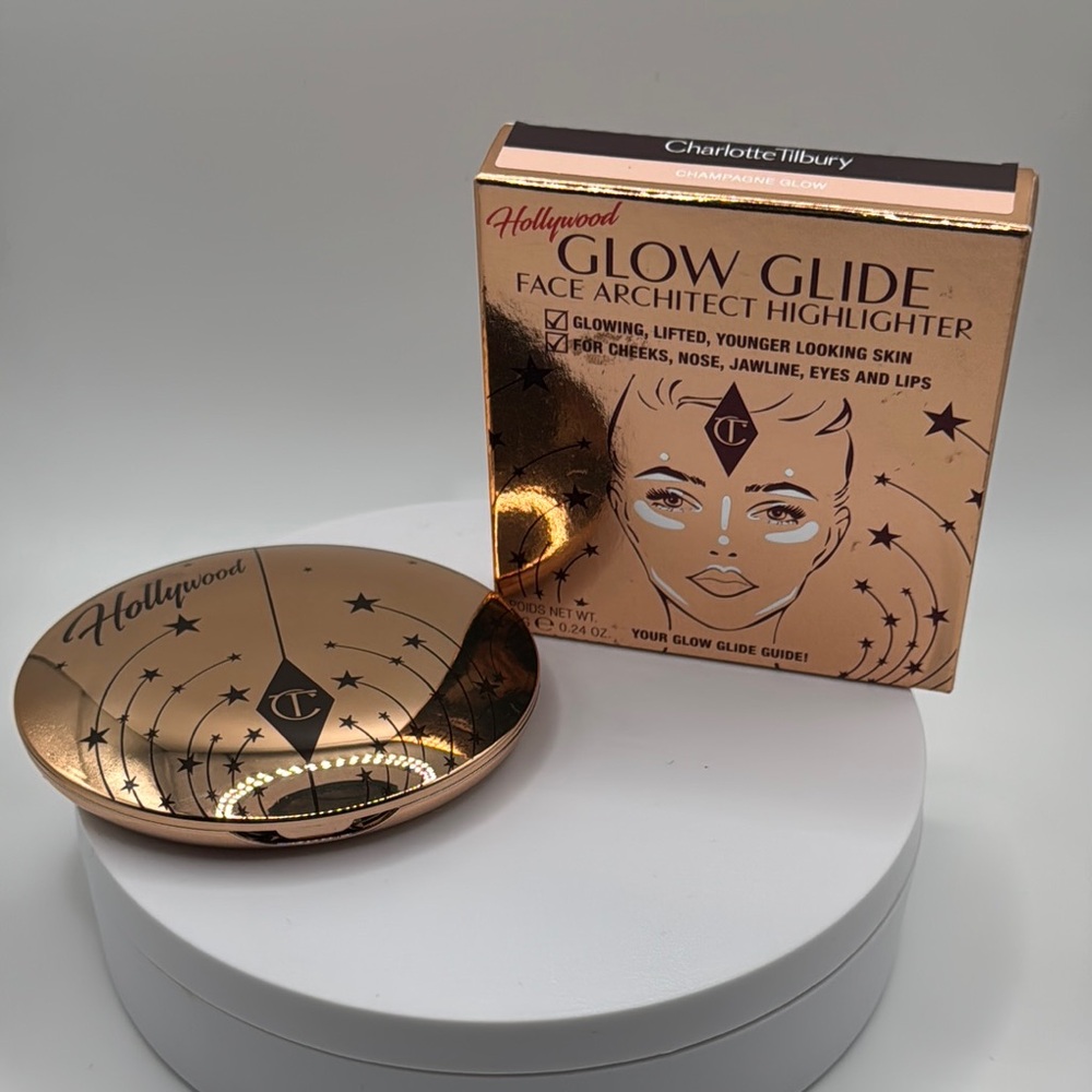 Charlotte Tilbury Hollywood Glow Glide Highlighter - Champagne Glow